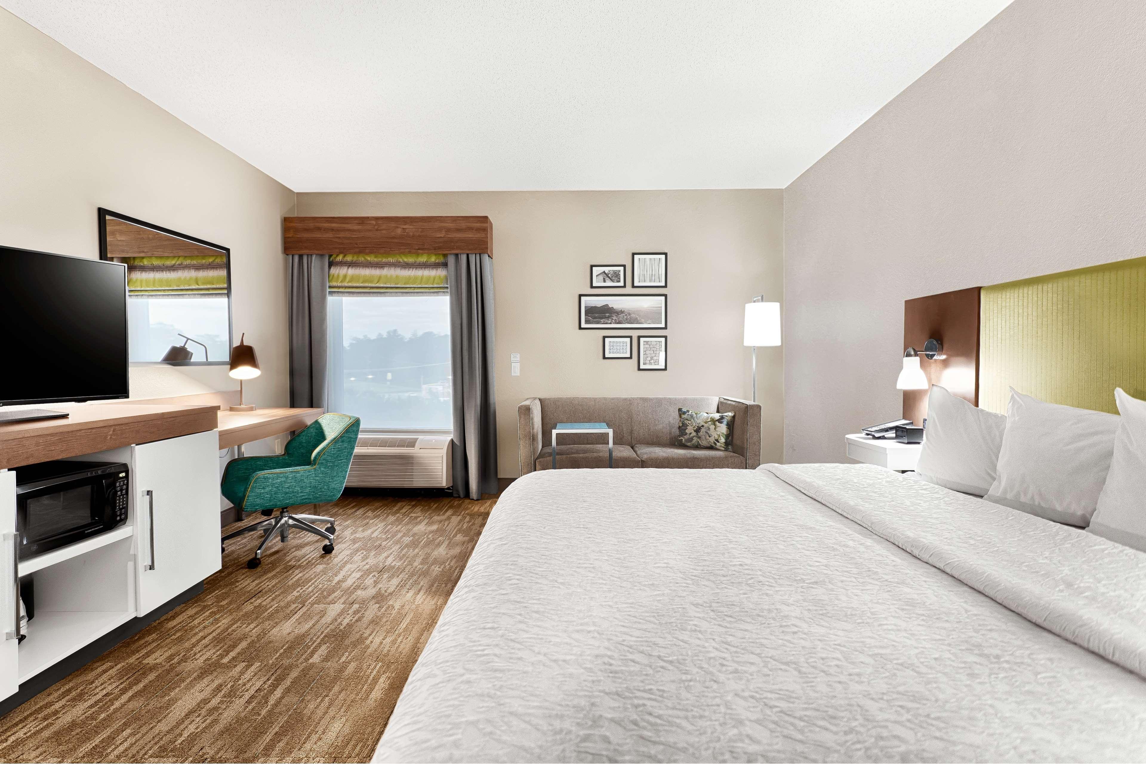 Hampton Inn Morganton Exteriör bild