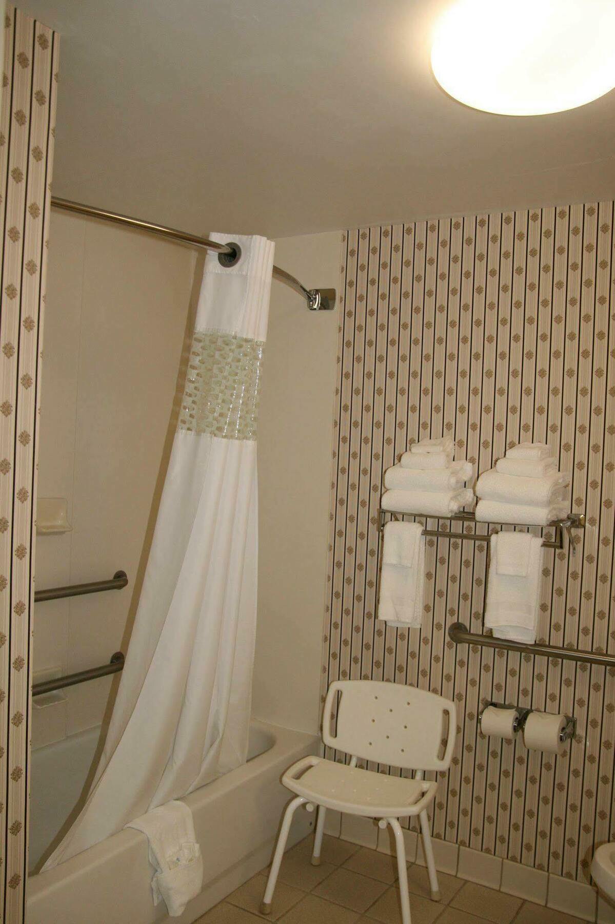 Hampton Inn Morganton Rum bild